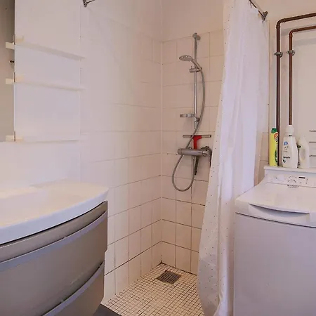 6 Person In בית נופש