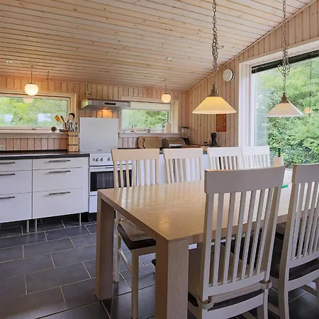 6 Person In בית נופש *