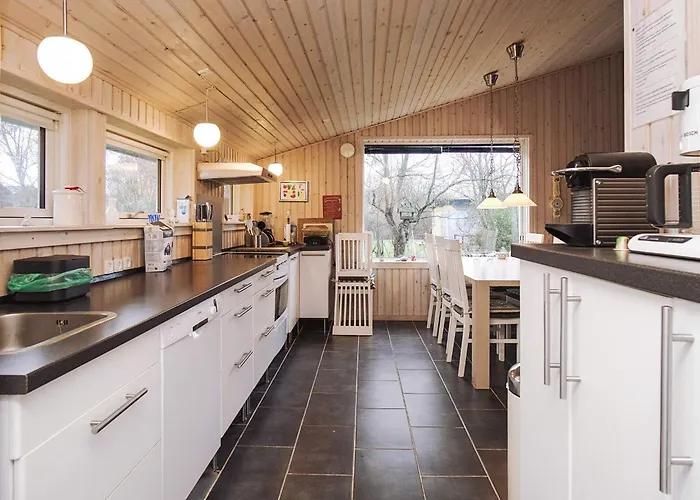 6 Person In * スラーエルセ